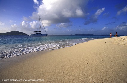 Cruising multihull mooring