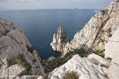 20 03 2009 - Marseille (FRA, 13) - Les Calanques - Pic de l'Eissadon et falaises du Devenson