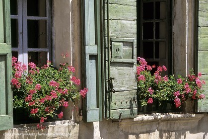 Saint Saturnin les apt (Fra,84)