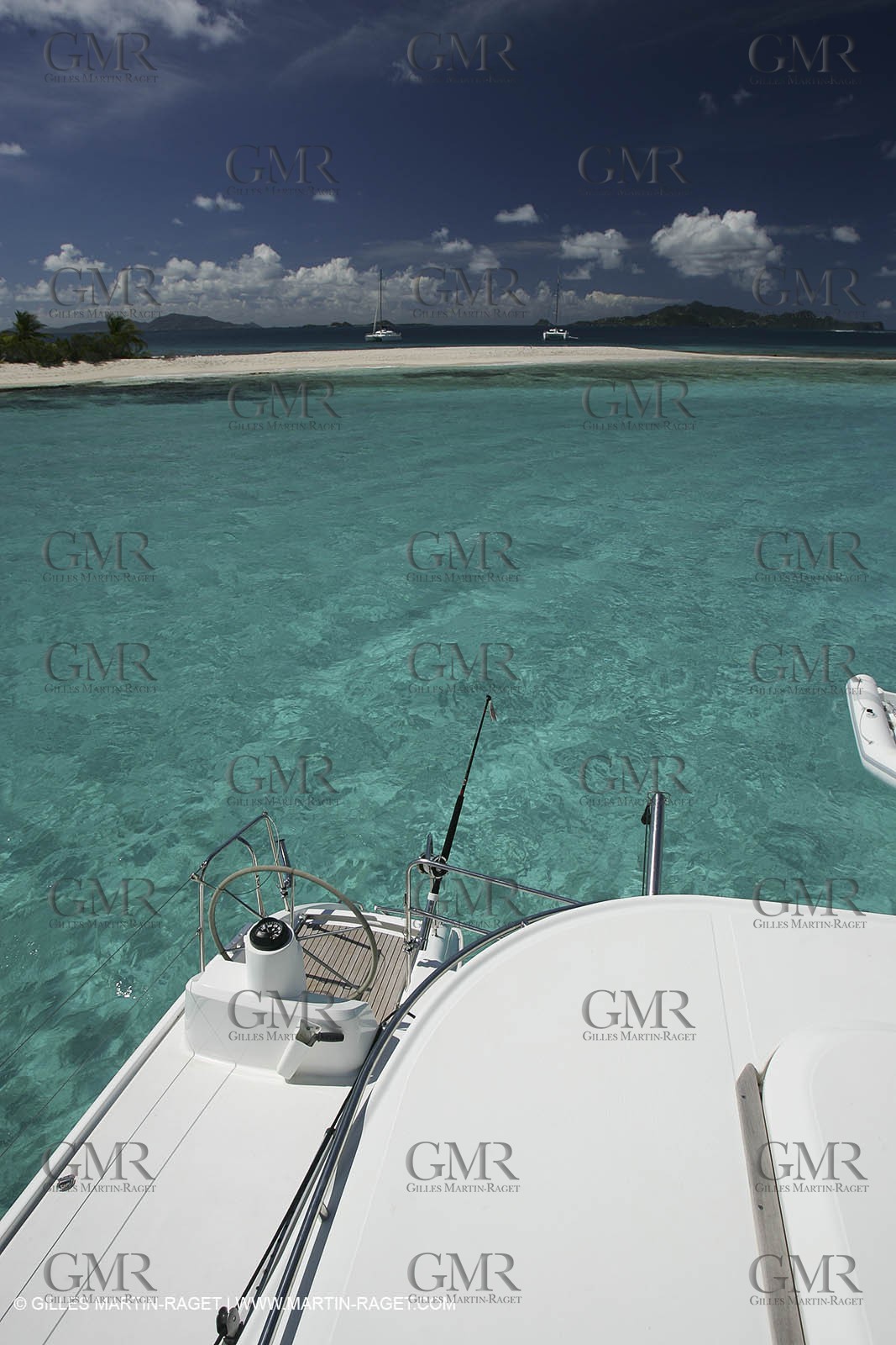 Cruising multihull mooring