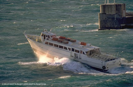 Support ships