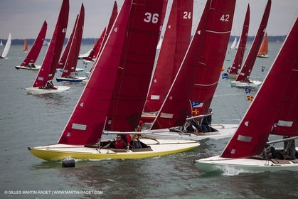 03 08 2010 - Cowes (UK, IOW) - The 1851 Cup -  BMW ORACLE Racing - Day 1.