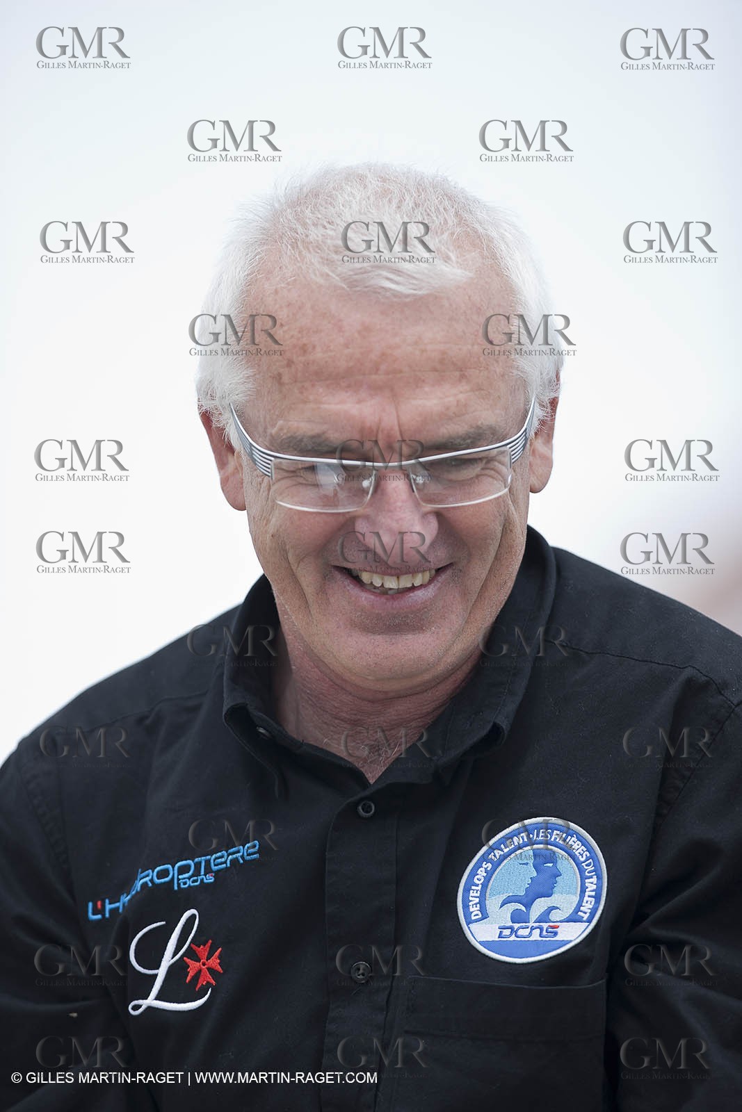 18 04 2012 - La Ciotat (FRA,13) - L'Hydroptère en préparation - Présentation du  nouvel équipage - Yves Parlier