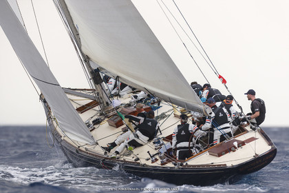 19 06 2024, Porquerolles Island (FRA), Championnat du monde des 12 m JI 2024, Race Day 1