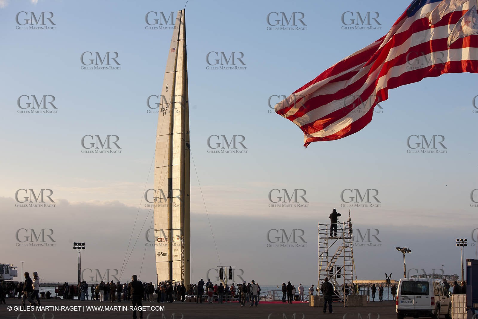 11 02 2010 - Valencia (ESP) - 33rd America's Cup - BMW ORACLE Racing - Day off 2