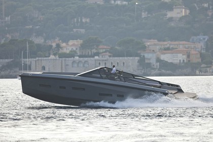 07 10 2009 - Saint Jean Cap Ferrat (FRA,06) Wally Yachts - Wallypower 55