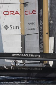 19 01 2010 - Valencia (ESP) - 33rd America's Cup - BMW ORACLE Racing - Boat preparation