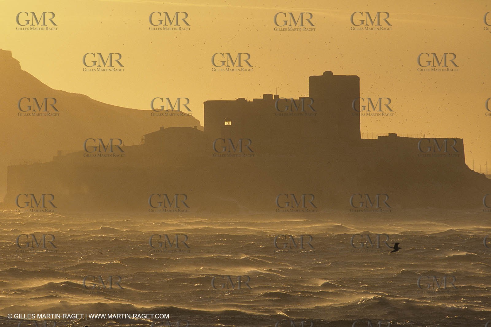 Phres, balises, semaphores, lighthouses, semaphoruses,