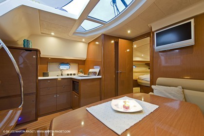 14 05 2008 - Palma de Mallorca (ESP) - Jeanneau - Prestige 38