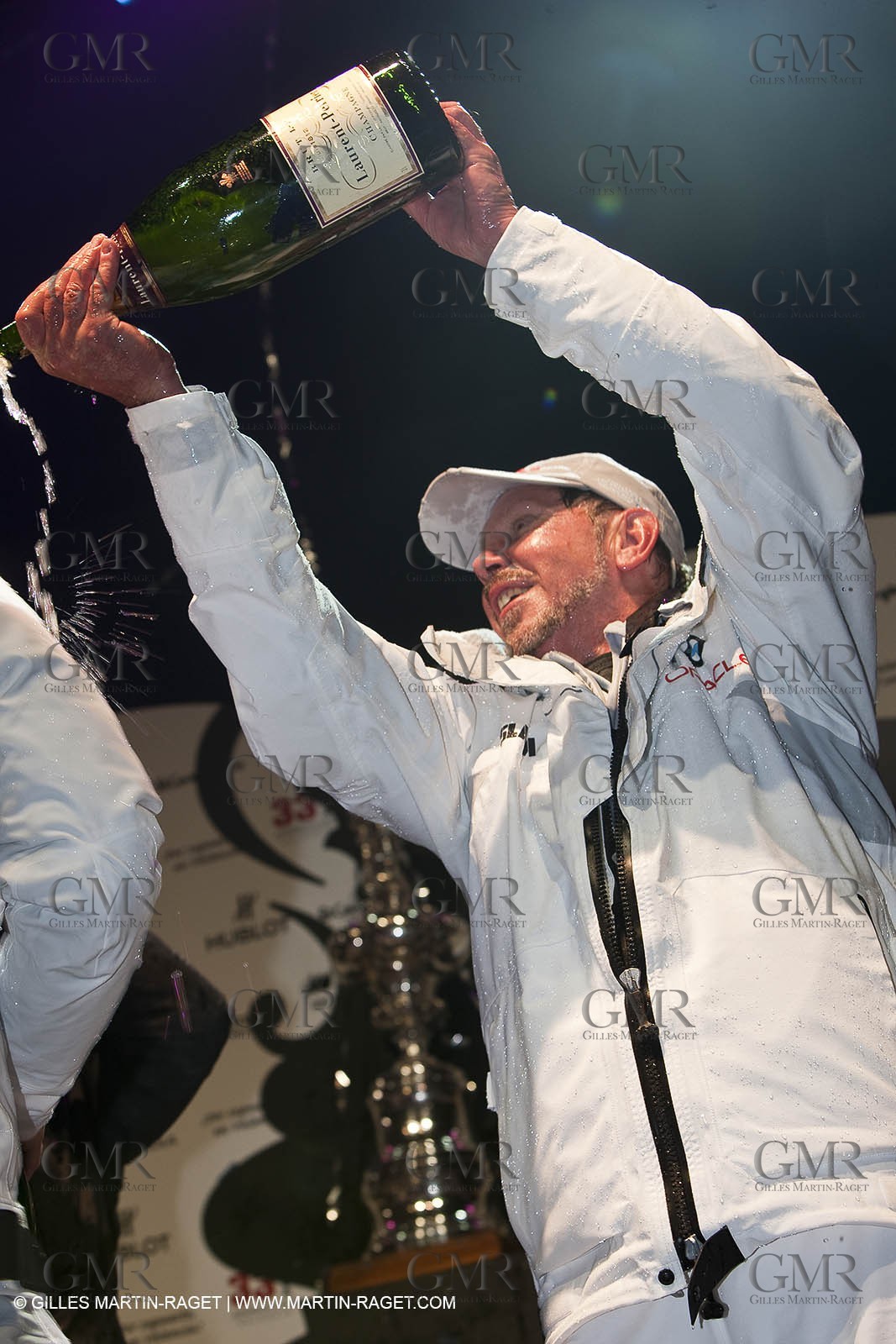 14 02 2010 - Valencia (ESP) - 33rd America's Cup - BMW ORACLE Racing - Race 2