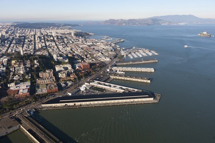 05 01 2011 - San Francisco (USA, CA) - 34th America's Cup - San Francisco waterfront - Piers 27-29 (triangle shape)