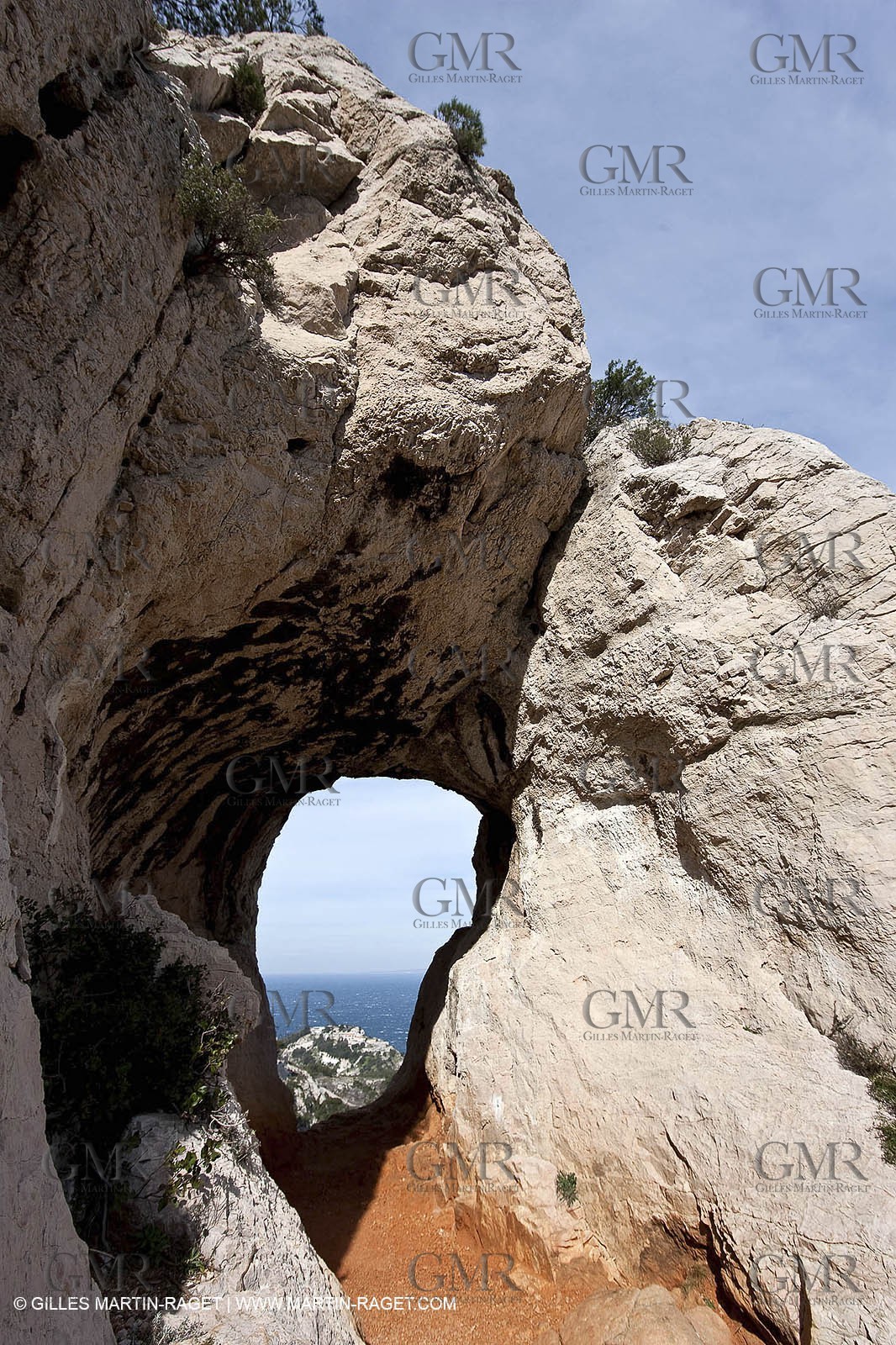 25 03 2009 - Marseille (FRA, 13) - Les Calanques - Massif de Marseilleveyre - La Roche Percée