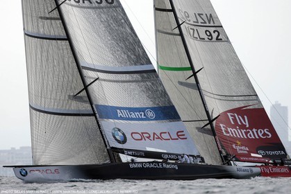 28 04 2007-Valencia (Spain)- 32nd America's Cup - Louis Vuitton Cup - RR1 - Day13 - BMW ORACLE Racing