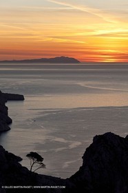 Décembre 2009 - Marseille (FRA) - Les Calanques - Hauts de Sormiou vu depuis le col de Cortiou