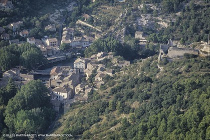 France, Provence, Lubéron, Fontaine de Vaucluse