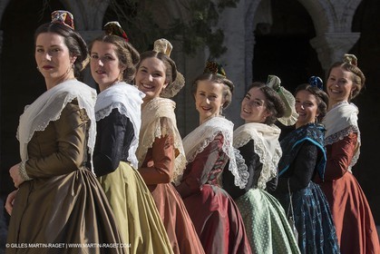 02 06 2014, ARles (FRA,13), Cérémonie de passation des bijoux de la Reine