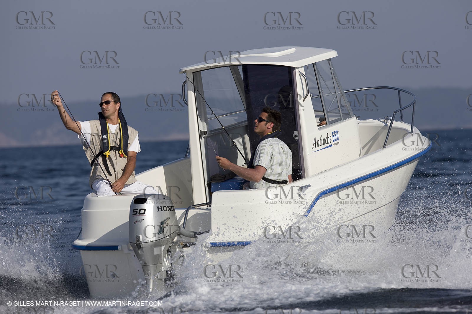 19 06 2008 - Le Lavandou (FRA,83) - Honda Marine 4 stroke outboard engines 2008 line