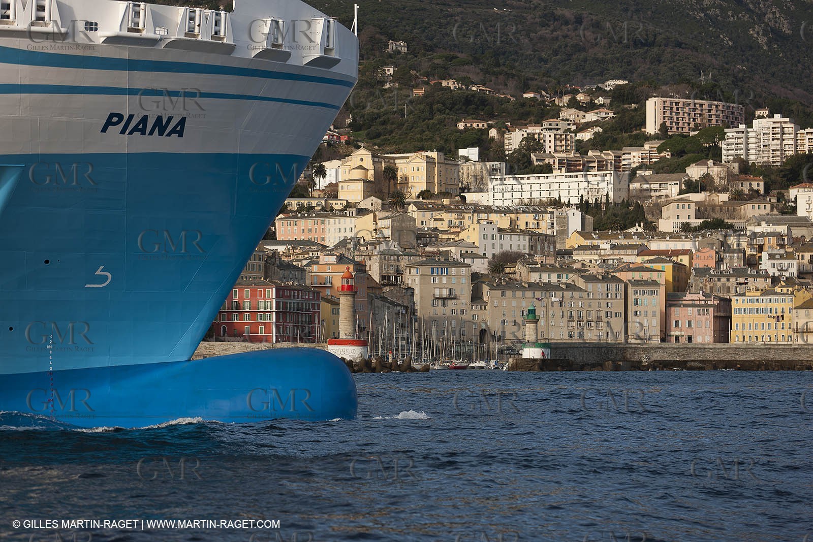 18 12 2011 - Bastia (FRA, Corsica) - Ship Company La Meridionale - The Piana