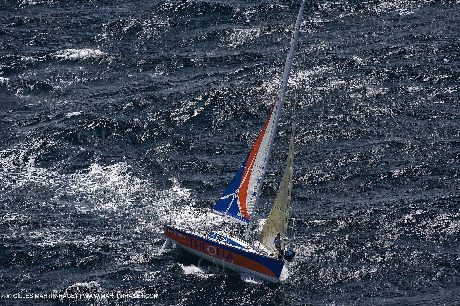 06-26-2007 - FIGARO II - THEOLIA - Skipper : Robert Nagy - Training off Marseille (south France) with strong wind conditions