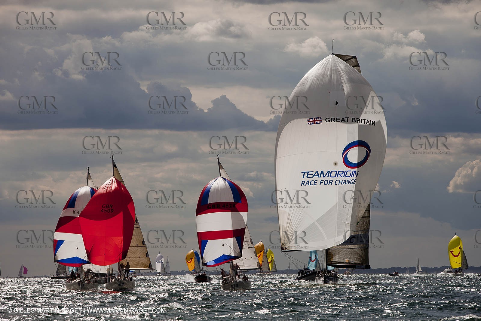 02 08 2010 - Cowes (UK, IOW) - The 1851 Cup -  BMW ORACLE Racing - Training Day.