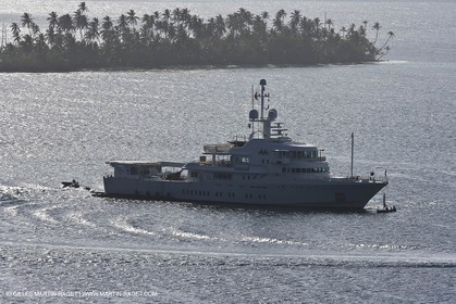 01 02 2008 - San Blas Archipelago (Panama) - Motor Yacht Senses