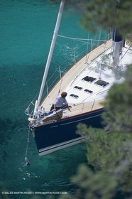 sailing, cruising, monohull at the mooring