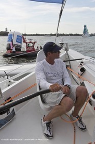 05 07 2012 - New York (USA) - Ocean Krys Race - Speed runs in fornt of NY city
