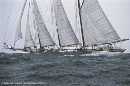 Classic yachts - Shenandoah at Cape Horn