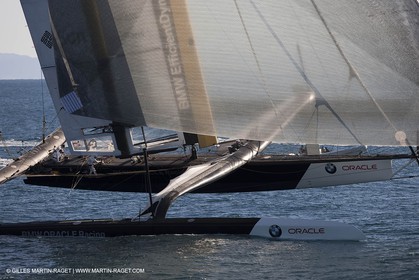 01 02 2010 - Valencia (ESP) - 33rd America's Cup - BMW ORACLE Racing -