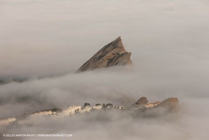 18 07 2012 - La Ciotat (FRA ) - Phénomène d'entrées maritimes - La Nèble (brume, en provençal)