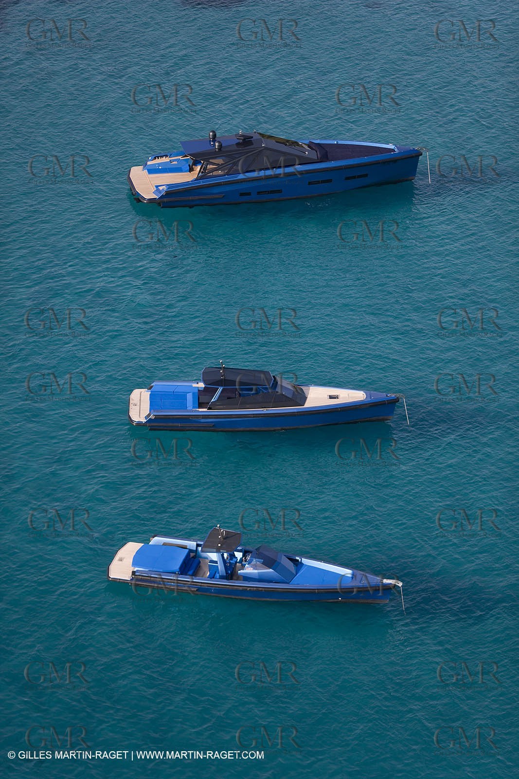 14 10 2008 - Cannes (FRA, 06) - Super yachts - motoryachts - Wally yachts - Wallypower 64 - Wallypower 48 - Wally tender