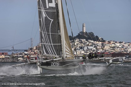 23 08 2012 - San Francisco (USA,CA) l'Hydroptère sails in San Francisco Bay