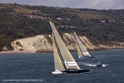 05 08 2010 - Cowes (UK, IOW) - The 1851 Cup -  BMW ORACLE Racing -  - Round The Island Race - Passing Ste Catherine Lighthouse.