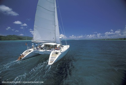 Cruising multihull sailing