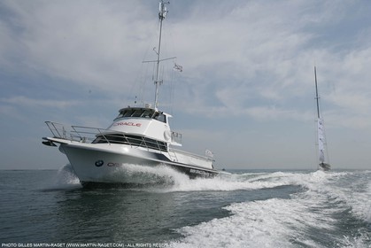 18 04 2007-Valencia (Spain)- 32nd America's Cup - Louis Vuitton Cup - RR1 - Day 3 - BMW ORACLE Racing