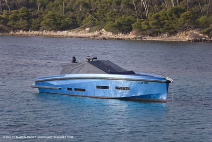 14 10 2008 - Cannes (FRA, 06) - Super yachts - motoryachts - Wally yachts - Wallypower 64 - Wallypower 48 - Wally tender