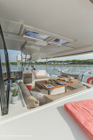 12 09 2016, Cannes (FRA,06), Chantier Fountaine-Pajot, Helia 44