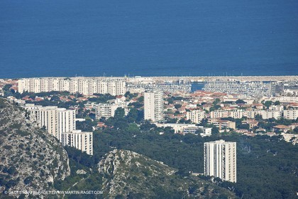 30 04 2009 - Marseille (FRA, 13) - Les Calanques - Marseille as seen from Mount Puget summit