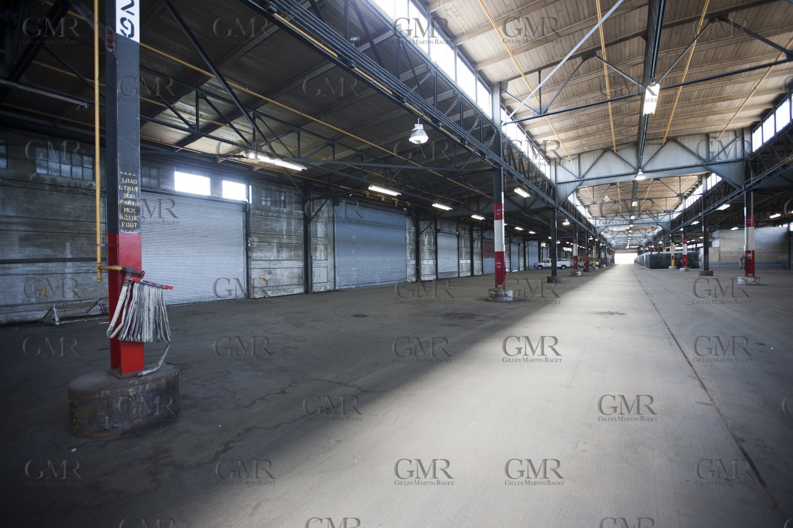 07 06 2011 - San Francisco (USA,CA) - 34th America's Cup - The Piers in their state of origin - Pier 23