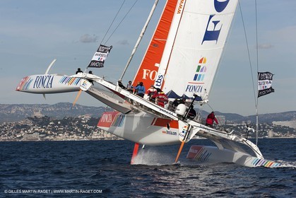27 09 2012 - Marseille (FRA,13) - Alpari World Match Race Tour - Match Race France 2012 - Day 3 - Quarter finals - Matc Racing specialists sail on Foncia