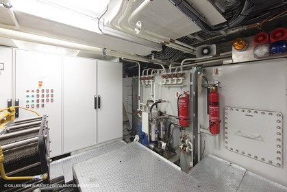 11 09 2014 - la Ciotat (FRA,13) - onboar Al Azzizi, oceanographic research ship buit by H2X boat yard, measure devices manipuation