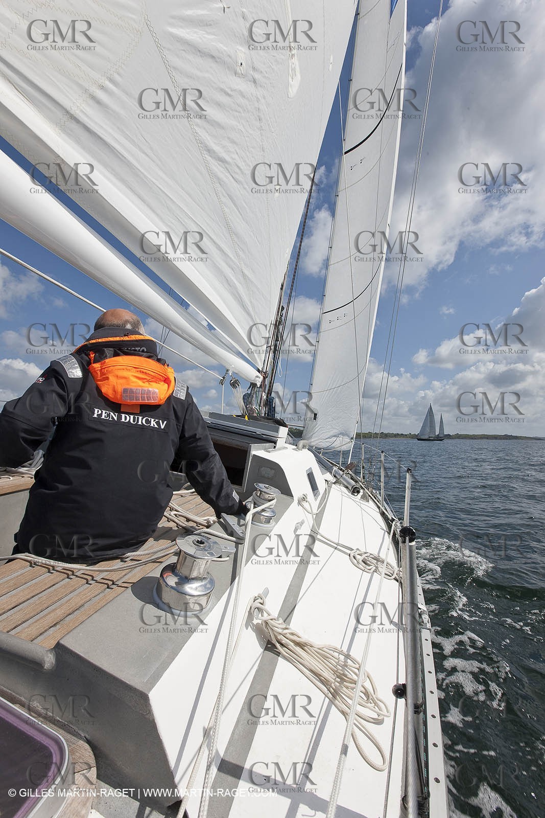 19 05 2010 -  Lanveoc Poulmic (FRA,29) - French Navy School Grand Prix - Pen Duick V