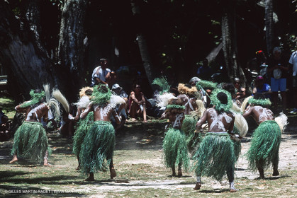 Destinations - South Pacific Ocean - New Caledonia - Pines Island