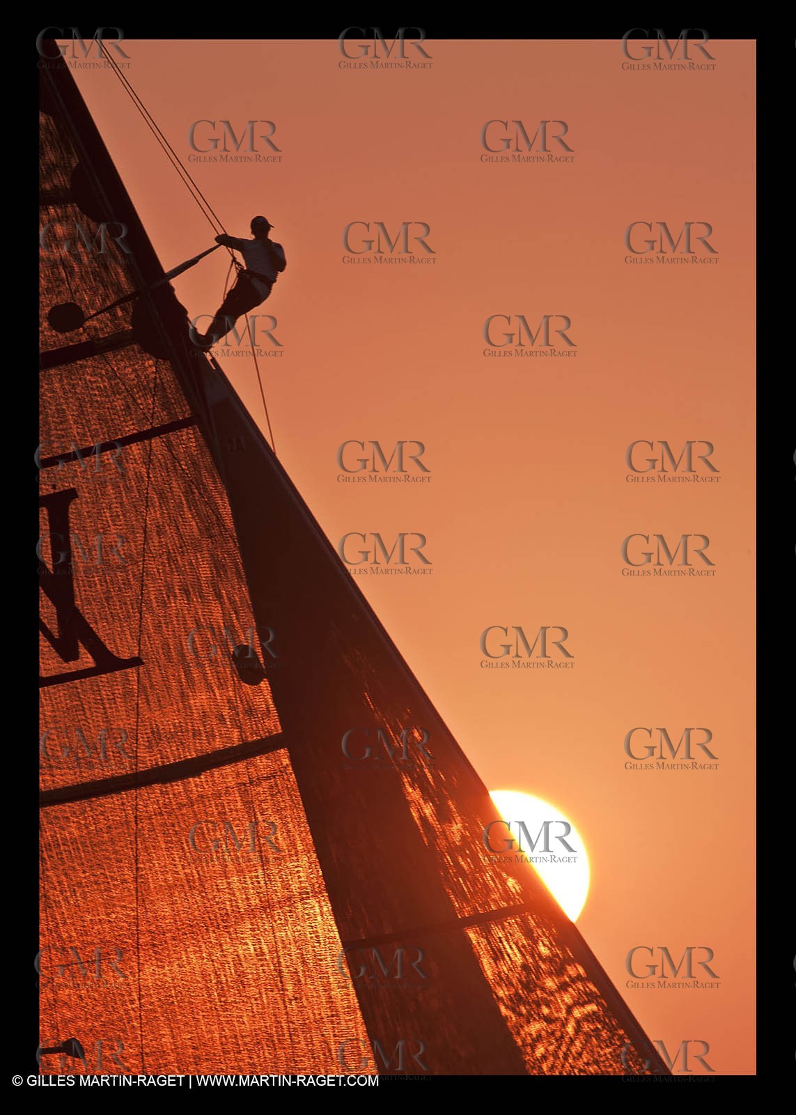 21 11 2010 - Dubai (UAE) - Dubai Louis Vuitton Trophy -  Round 2 - BMW ORACLE Racing