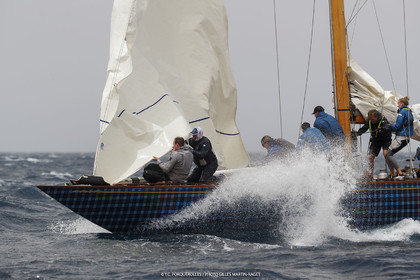 19 06 2024, Porquerolles Island (FRA), Championnat du monde des 12 m JI 2024, Race Day 1