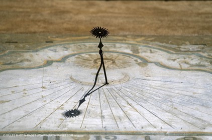 France - Southern Alps - Solar clocks