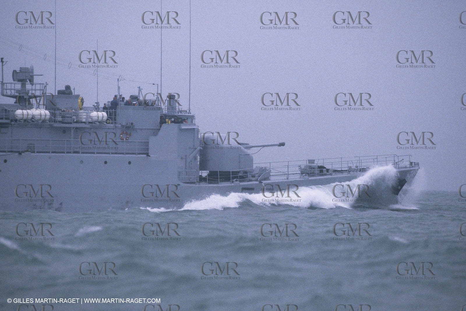 Monde maritime, Warships, marine militaire