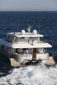 13-07-07 - La Ciotat (FRANCE) - MotorYacht - Chantier H2X