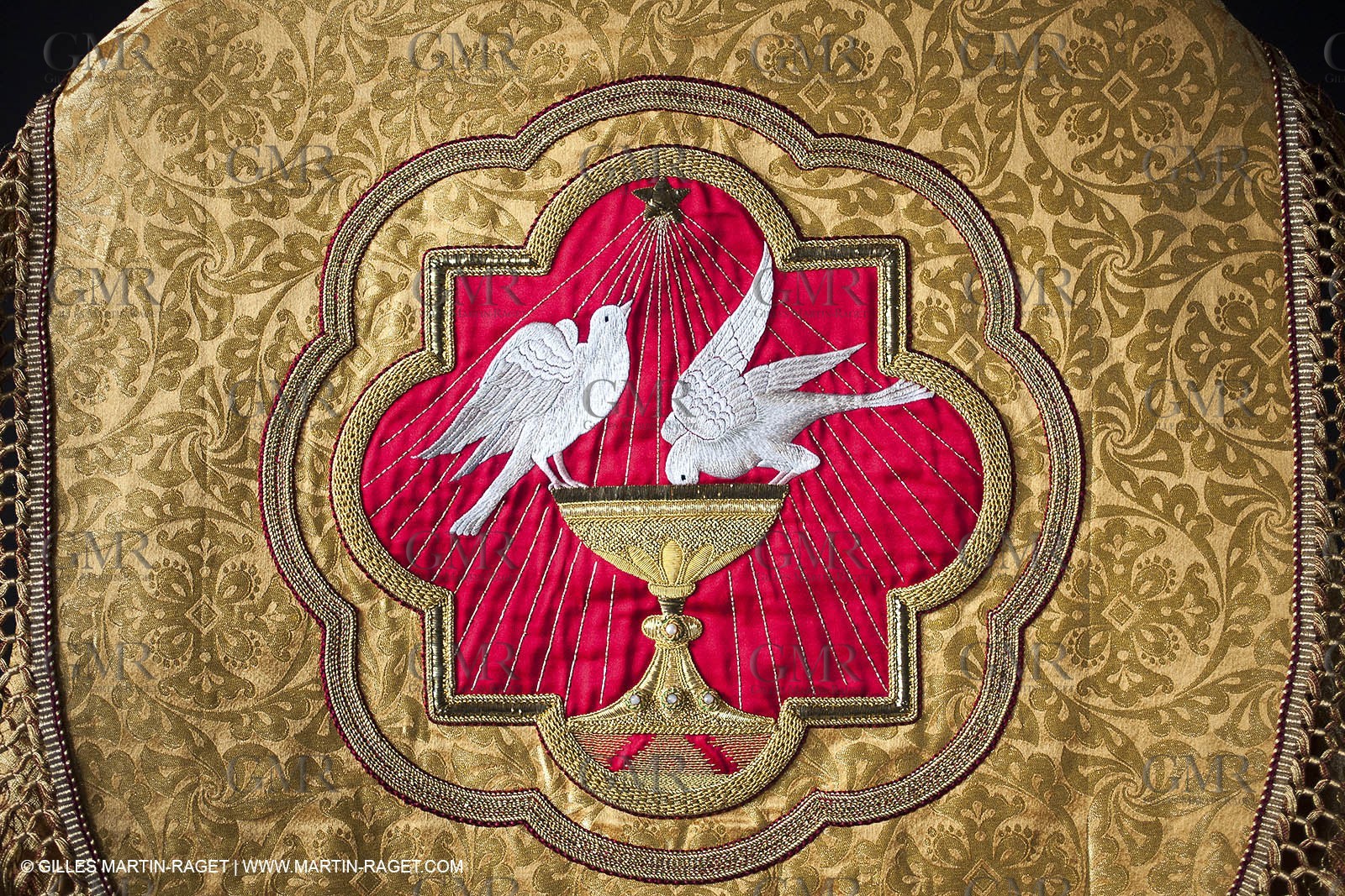 04 02 2013 - Marseille(FRA,13), Notre Dame de la Garde, liturgical clothing