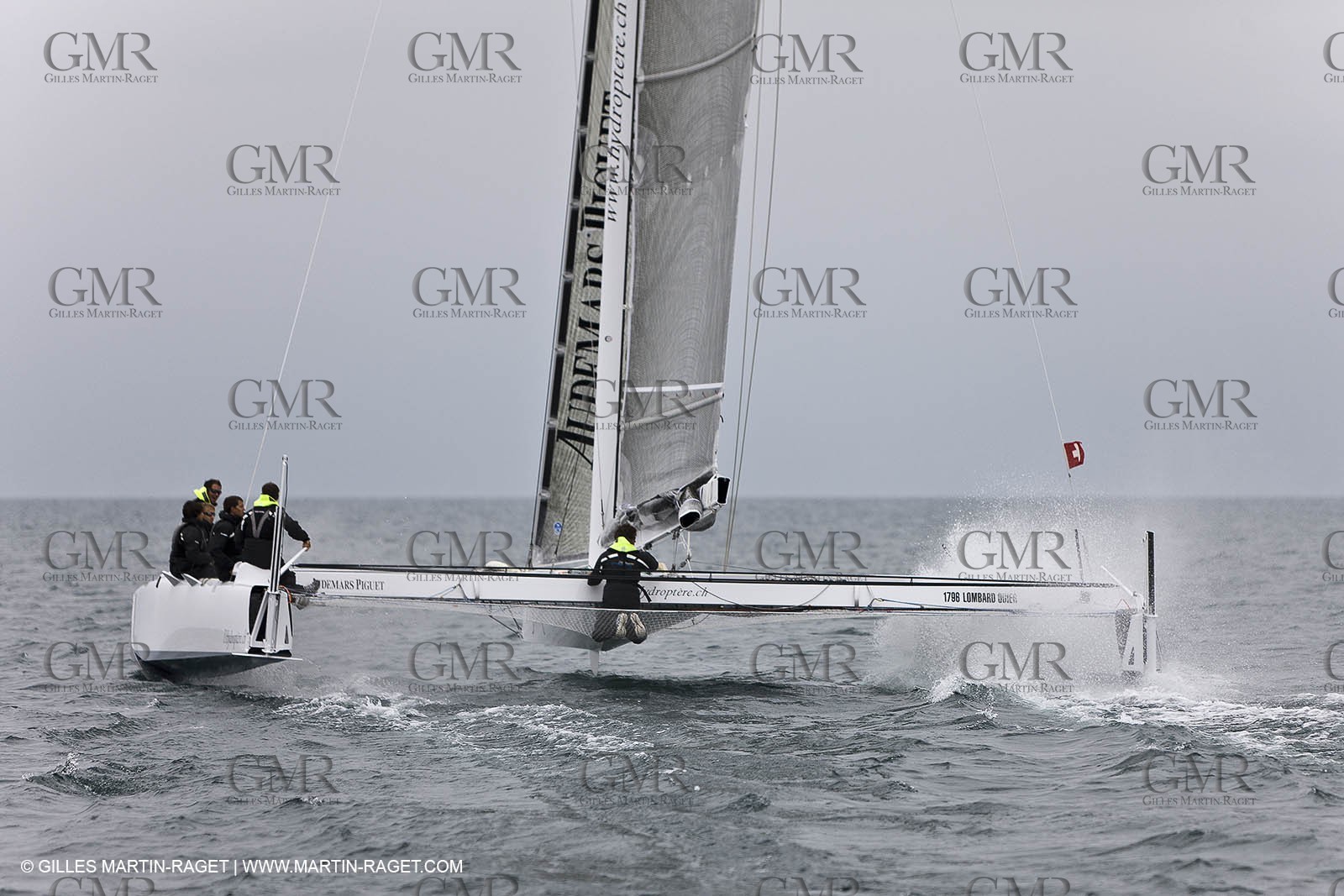 09 10 2010 - Morges (SUI) - L'Hydroptère.CH - 1st sail
